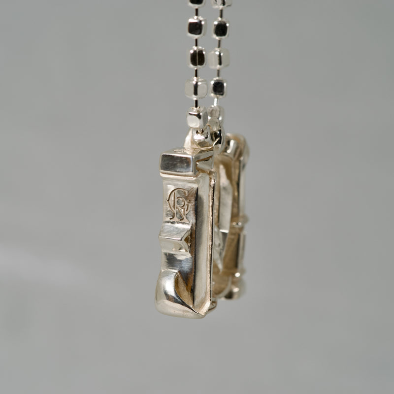 [-3/16 Limited] GRATAGo / Alphabet Pendant Top 'C'