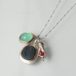 Maison de l’abeille / Intaglio ペンダントトップ ブラッドストーン「YOU LOVE ME」SV×K18YG