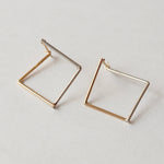 uM / PLY EARRINGS SQUARE L（um-pyP07_CM）