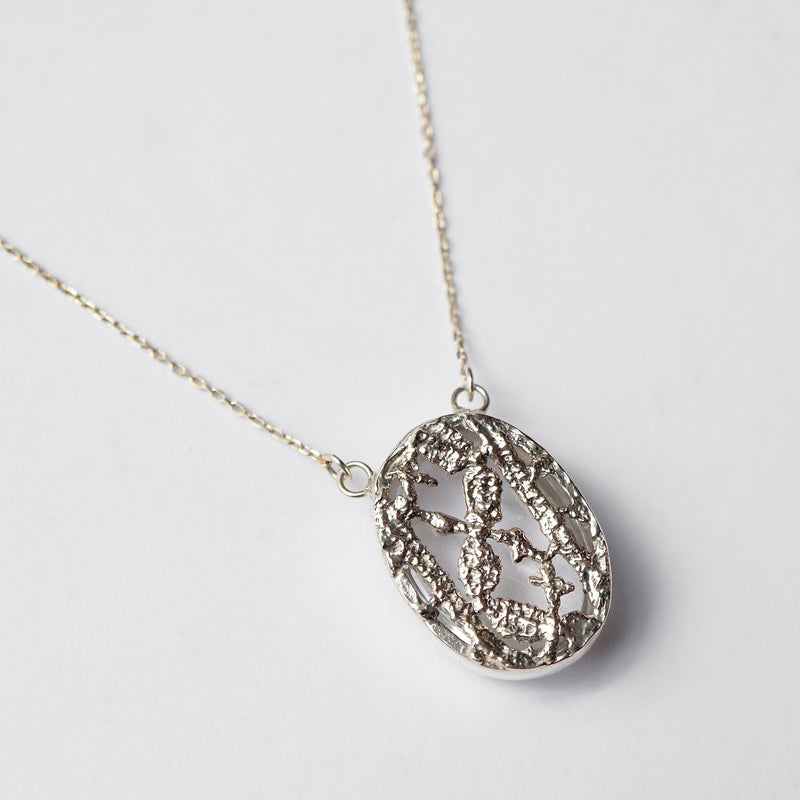emme/Quartz 10K gold framed necklace (10K3032L)