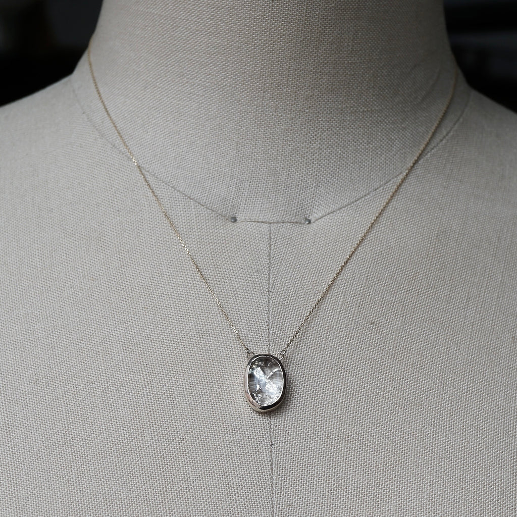 emme/Quartz 10K gold framed necklace (10K3032L)