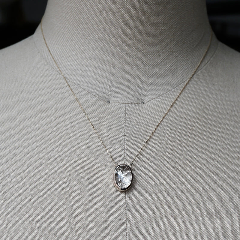 emme/Quartz 10K gold framed necklace (10K3032L)