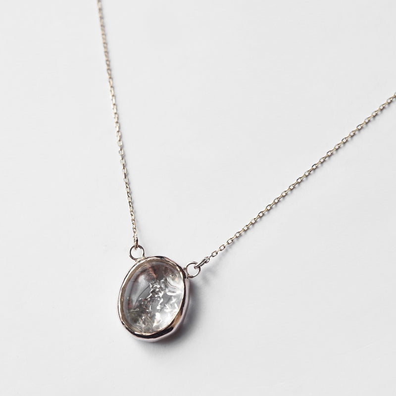 emme/Quartz 10K framed necklace (10K3032)