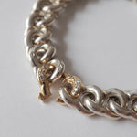 GIFTED / IMPLOSION CURVE CHAIN BRACELETΦ3 YGDC