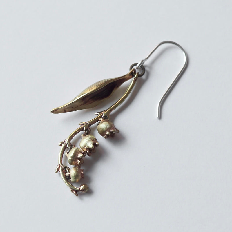 cocoon / linseed earrings brass