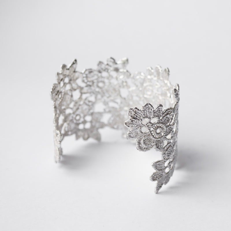 emme / antique lace bangle B005（SIL4021）