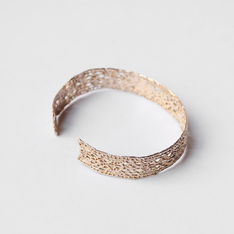 emme / K10 antique lace bangle B003（ORO4003）