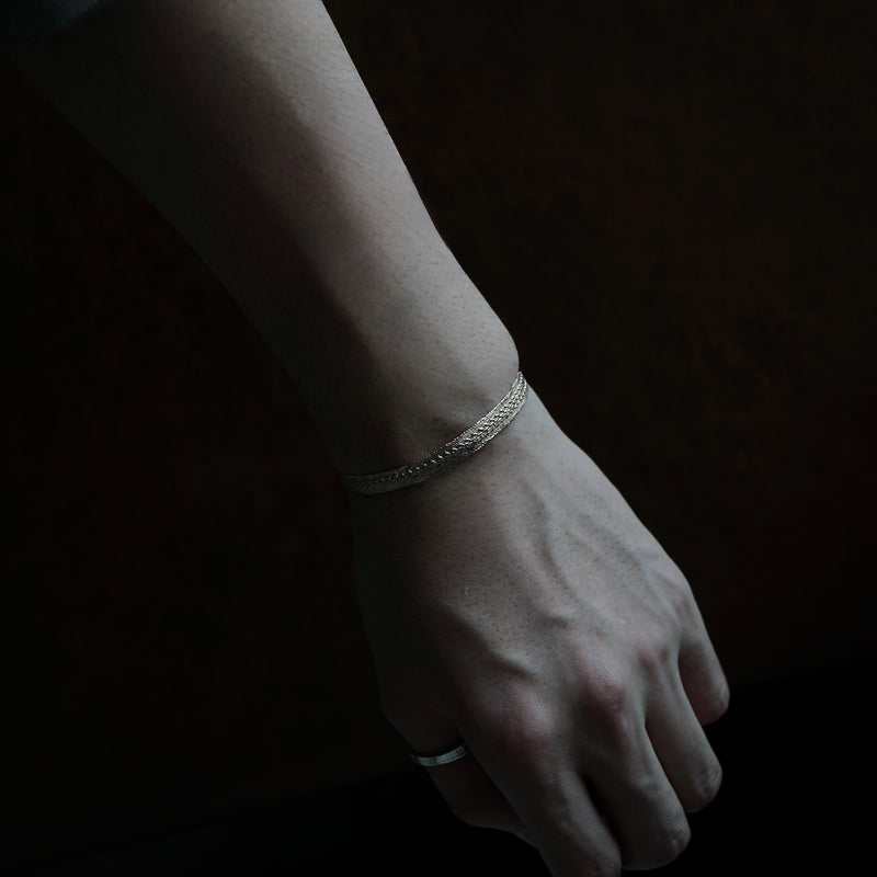 emme / K10 antique lace bangle B002（ORO4002）