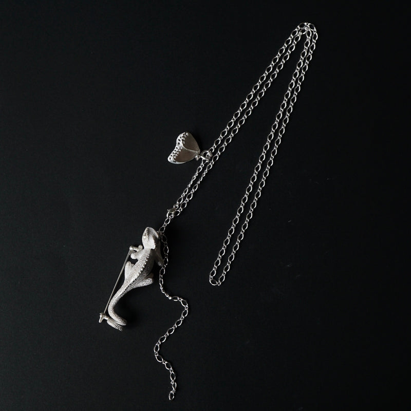 cocoon / Chameleon & Asagi necklace