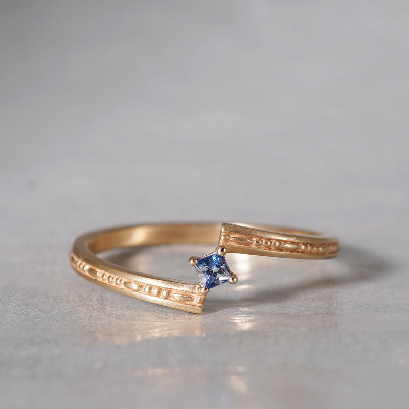 [4/26-5/25 Limited time only] me.ie / Sapphire (00R91GCSP5)