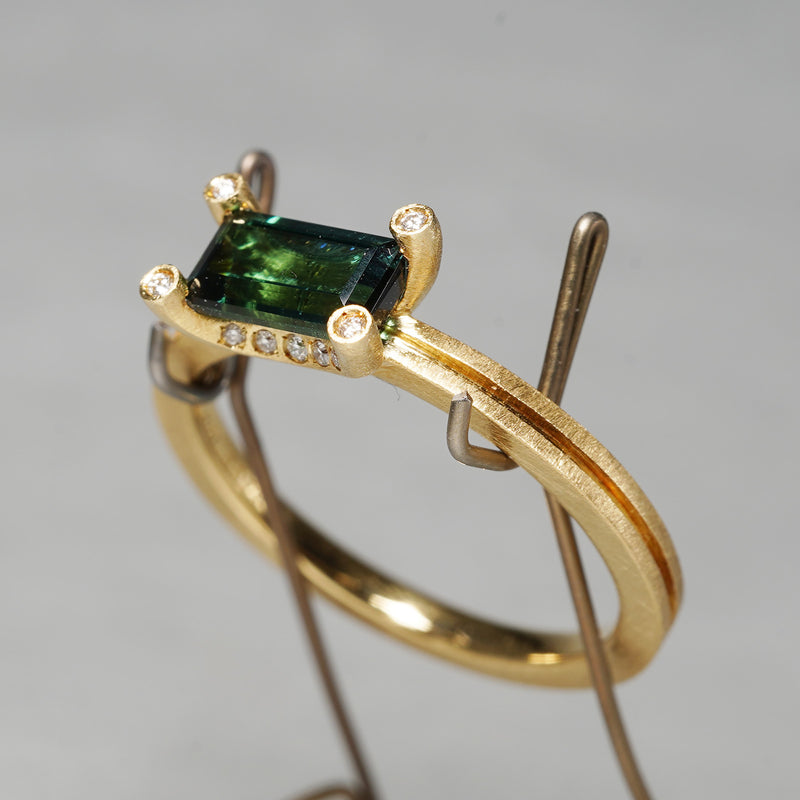 [5/3-5/25 Limited time only] 19un-neuf / Lotus Ring Green Tourmaline CR035115