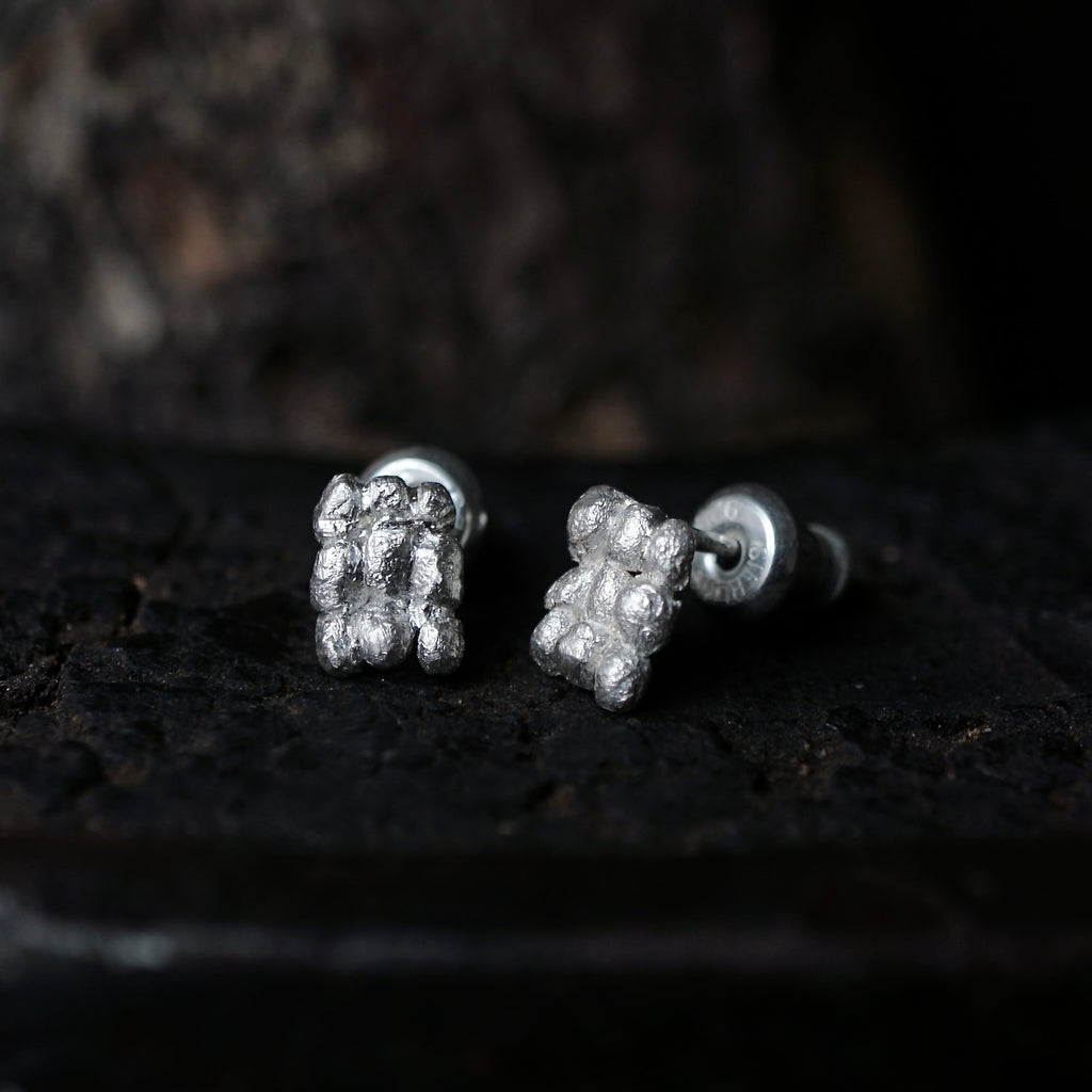 wada maki / 細胞ピアス SV