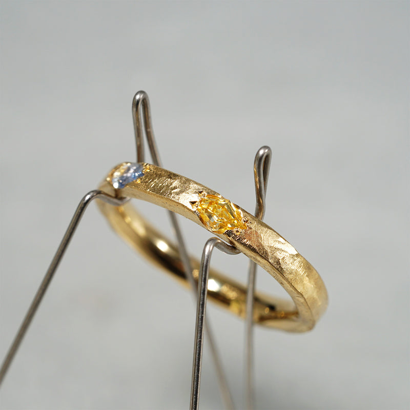 【-12/28 期間限定】GICLAT /  Camino [K18YG / Yelllow Diamond x Bicolor Sapphire] GLR905