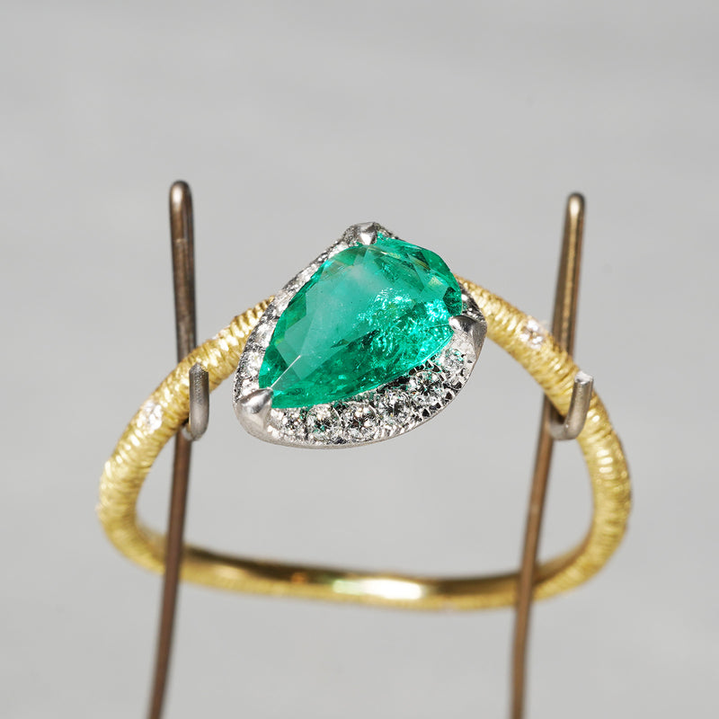 [5/3-5/25 Limited time only] 19un-neuf / Lotus Ring Emerald CR09812