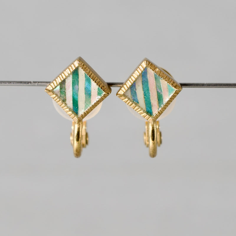 bohem x Takaoka Lacquerware x Fuligoshed / Mother-of-pearl earrings E (bom-69E)