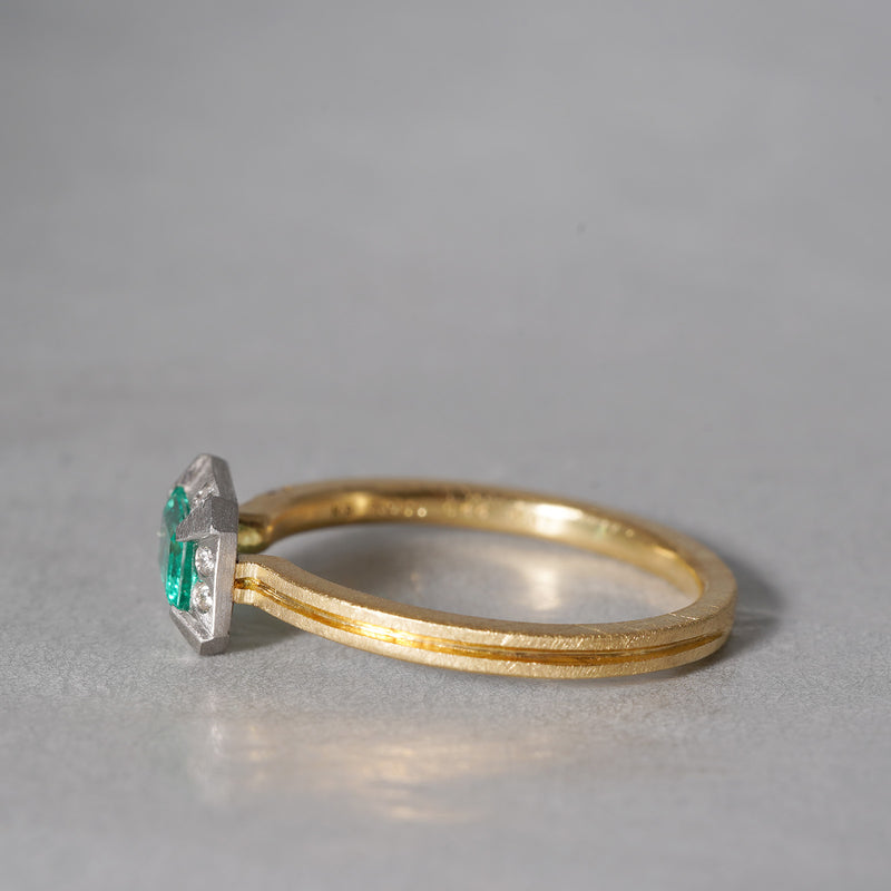 [5/3-5/25 Limited time only] 19un-neuf / Tsukinomichi Ring Emerald CR0611