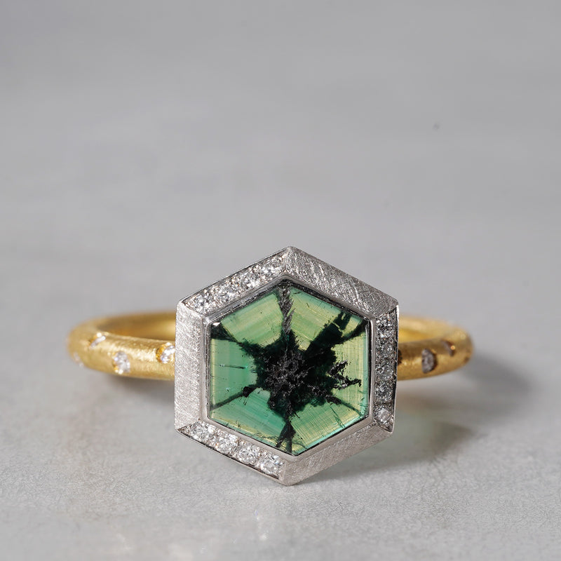 [5/3-5/25 Limited time only] 19un-neuf / Bohemian Ring Emerald CR04212