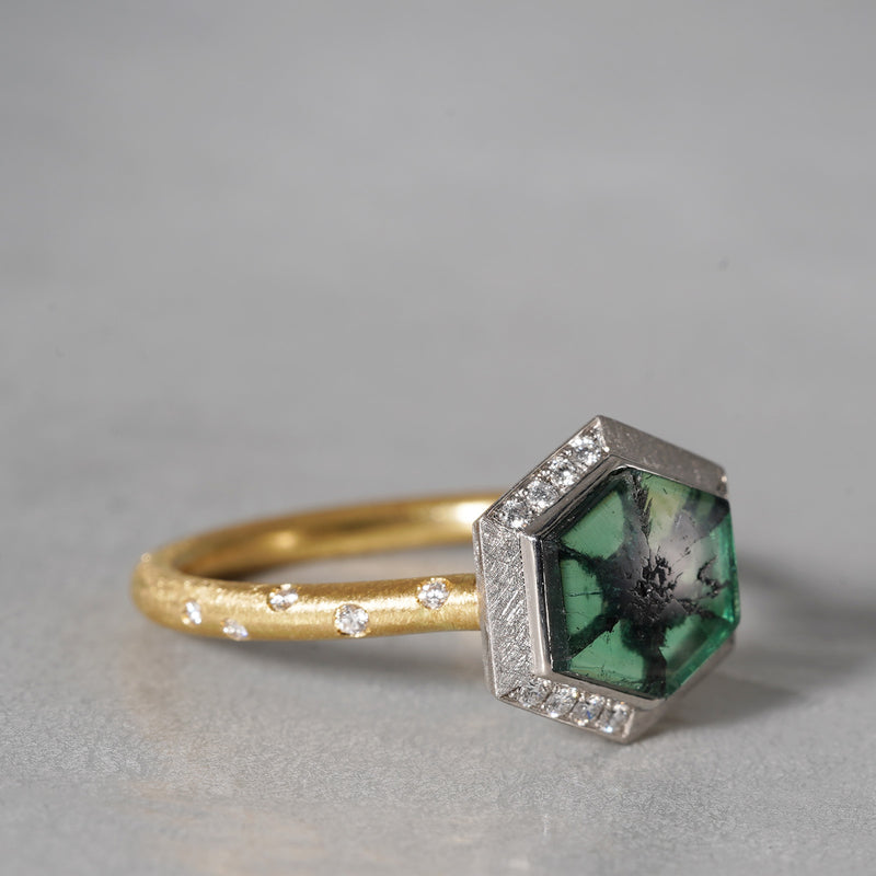 [5/3-5/25 Limited time only] 19un-neuf / Bohemian Ring Emerald CR04212