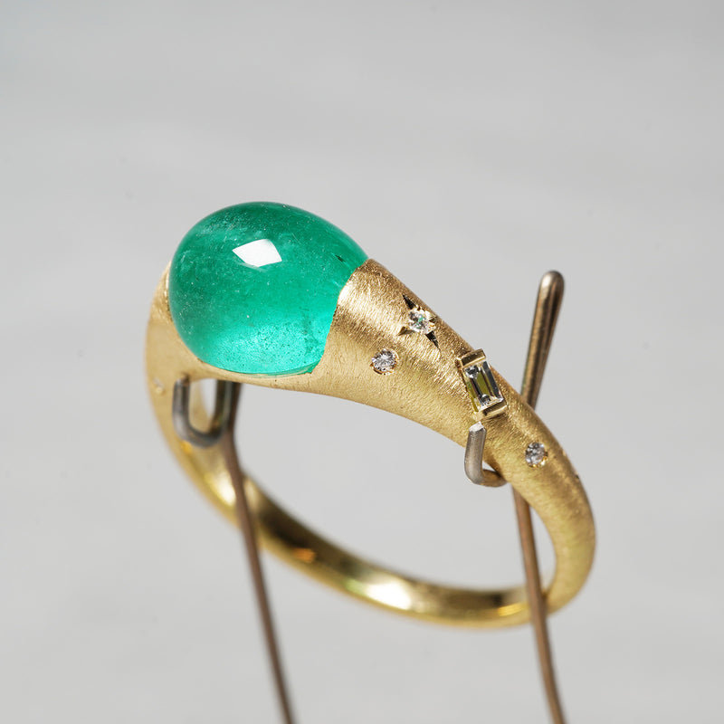 [5/3-5/25 Limited time only] 19un-neuf / Handsome Ring Emerald cat's eye CR09613