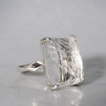 MOEMI SUGIMURA / Back Carving Quartz Ring RGCN24-ID222