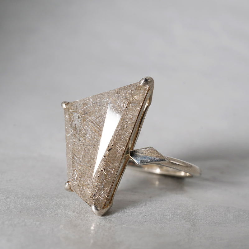 MOEMI SUGIMURA / Silver Rutilated Quartz Ring RGCN24-ID118