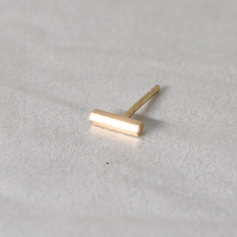 MAKIAMI / ARCH Earring off cut (for one ear)