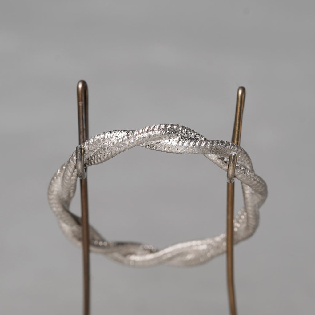 【5/3-5/25 期間限定】19un-neuf / IVY Ring Pt LR18185
