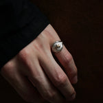 ATELIER FER / FR-81 Zodiac Lip Ring Dog (custom-order ）