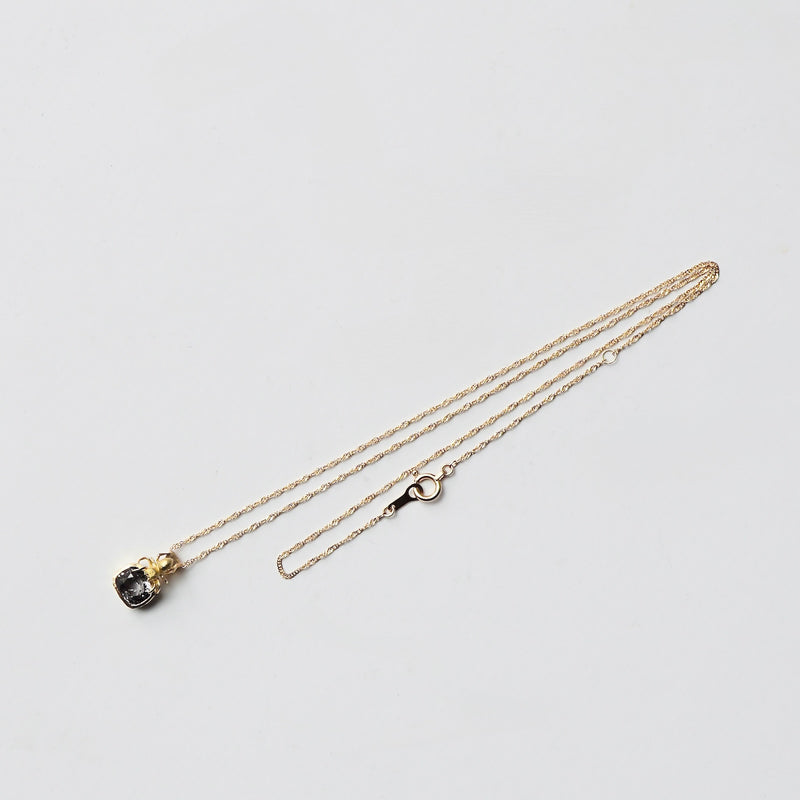 ATELIER FER / FN-18 Spider Necklace Gray Spinel