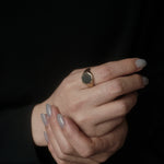 VINTAGE JEWELRY/  Blood stone signet ring K9