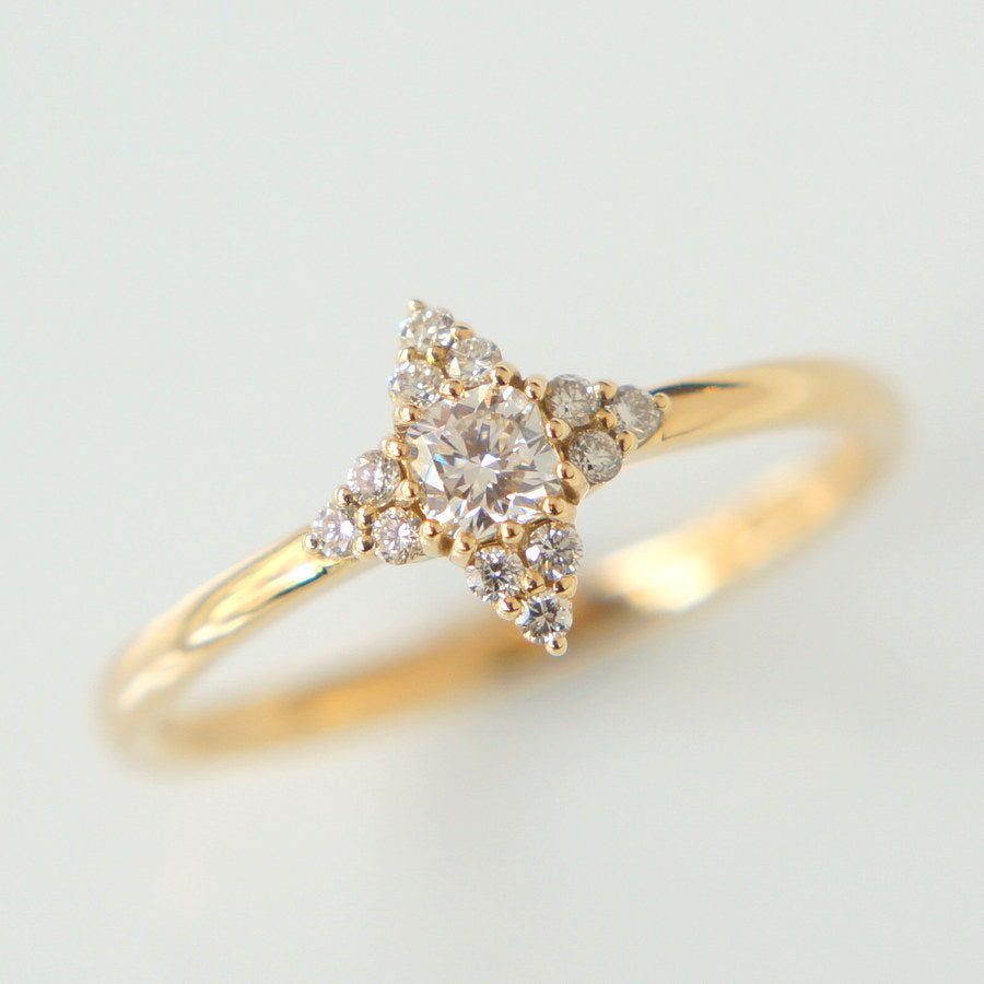 FLANDERS Cut Diamond 婚約指輪 Lily style ring K18ゴールド