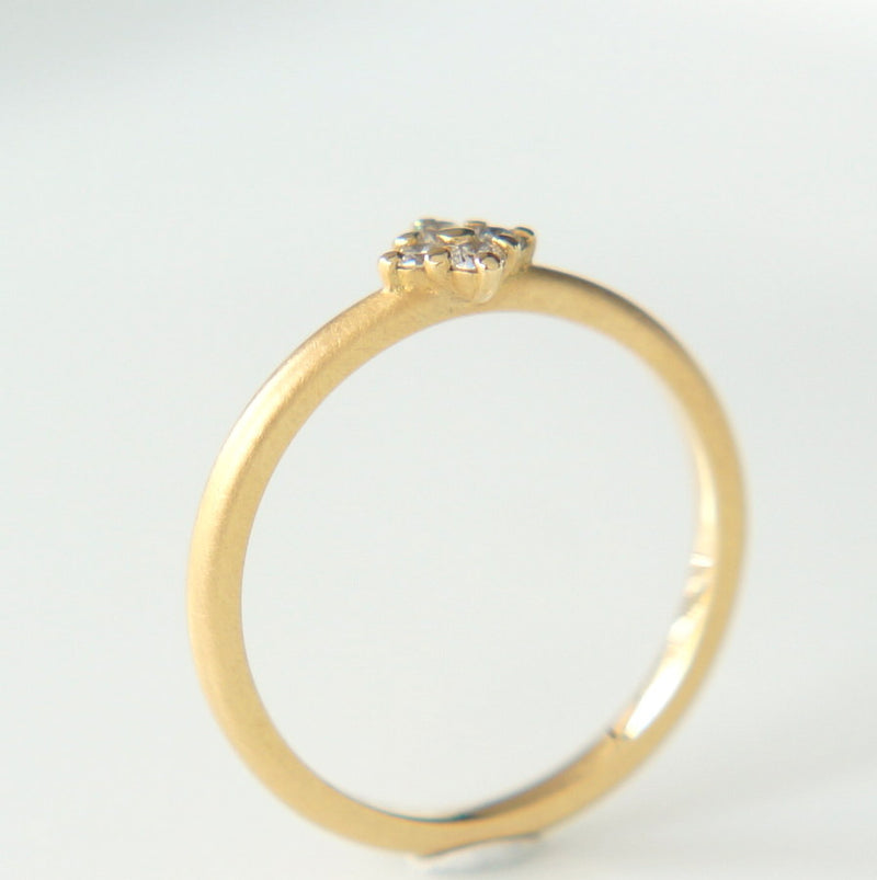 YES 婚約指輪  Clover ring