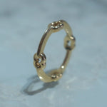 GIFTED / HOOPED IMPLOSION CHAIN RING K18YG
