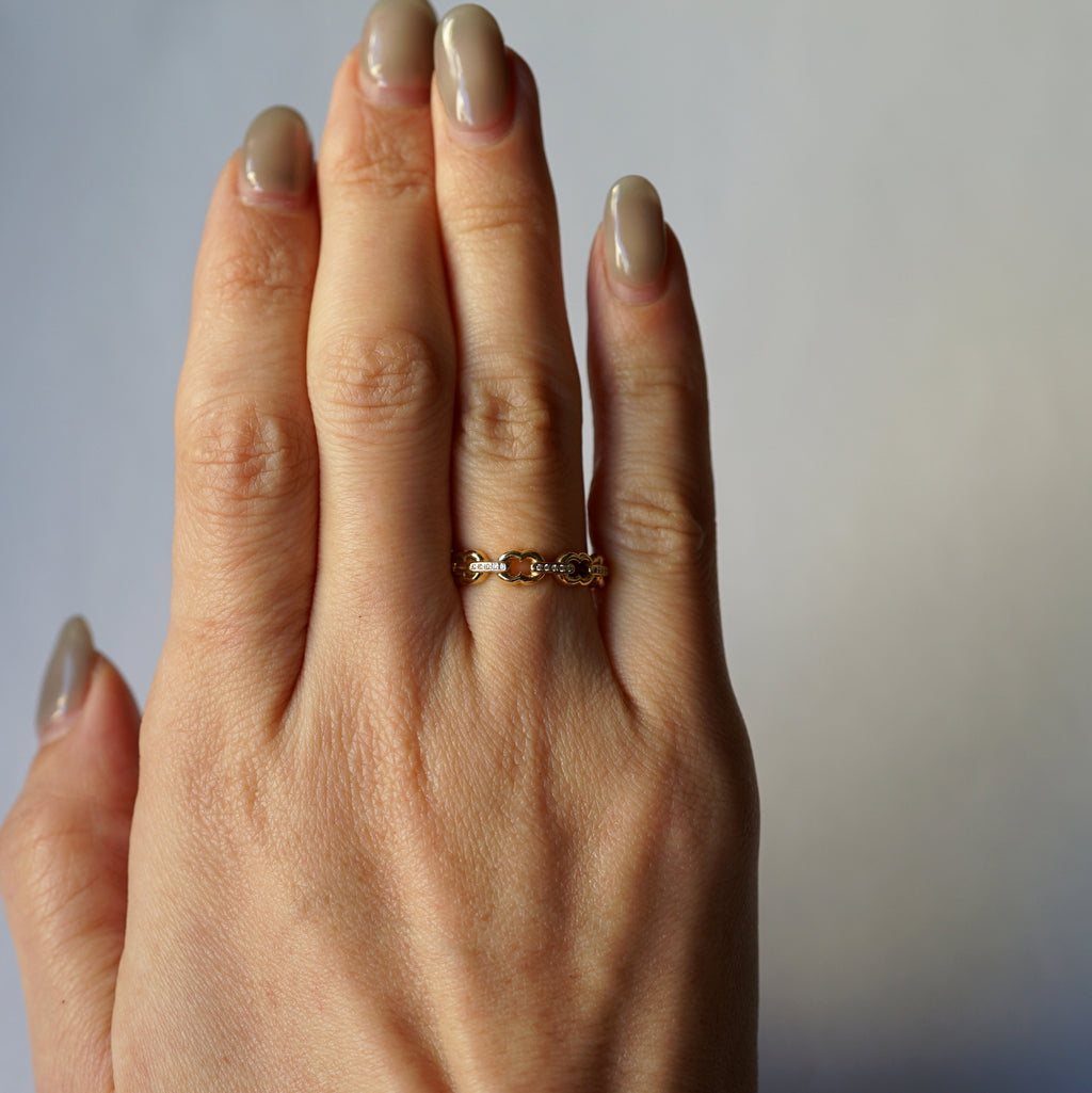 GIFTED / 8LINKED IMPLOSION CHAIN RING YGD