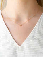 HAVITAS　Granulation necklace V-shaped K18YG