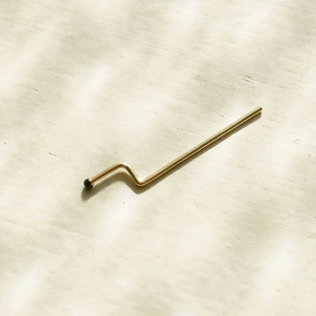 sussus. / line pierce A K18（MA1710）