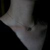 uM / MANTEL necklace