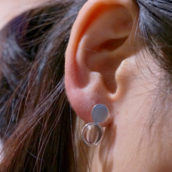 in her　Twins crystal ball earrings