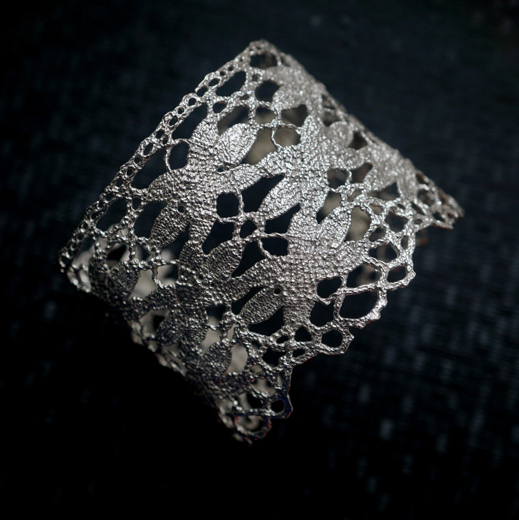 emme / antique lace バングル（SIL4021）
