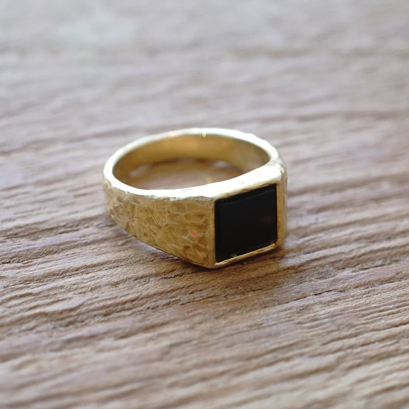 Sussus. / Horn Square Ring (H19201)