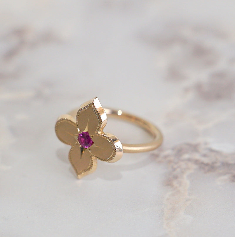 Kagann jewelry (カガンジュエリー) / Moroccan star ring ピンクサファイア K10