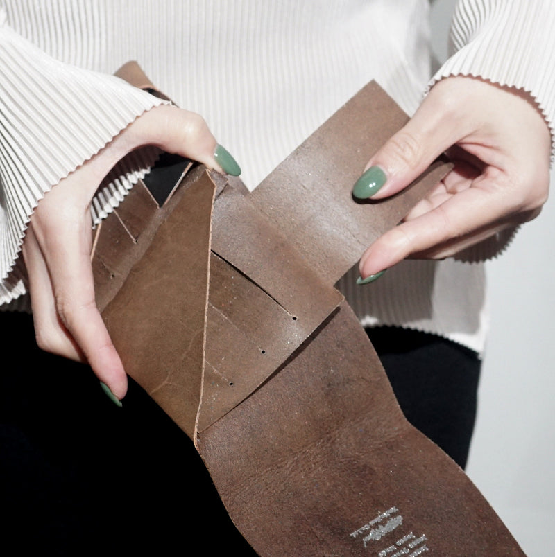 Peace Long Wallet Bolero Black × Gold