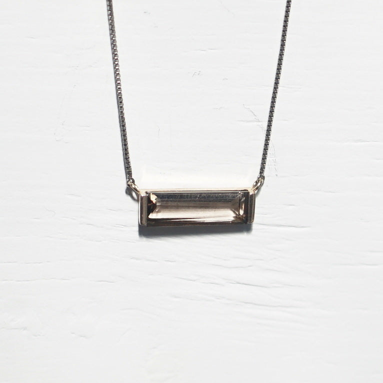 【期間限定掲載】hatsuyume / necklace Pt850 D-type スモーキークォーツ（n-p-d-smo）