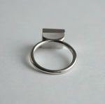[Limited time only] hatsuyume / [custom-order 】ring SV square white mother-of-mouth shell (r-sv-squ-ws-r)