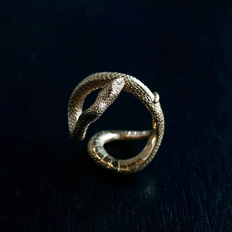 ELCAMI / Snake Ring Gold (ER-065G) – Fuligo / Fuligoshed
