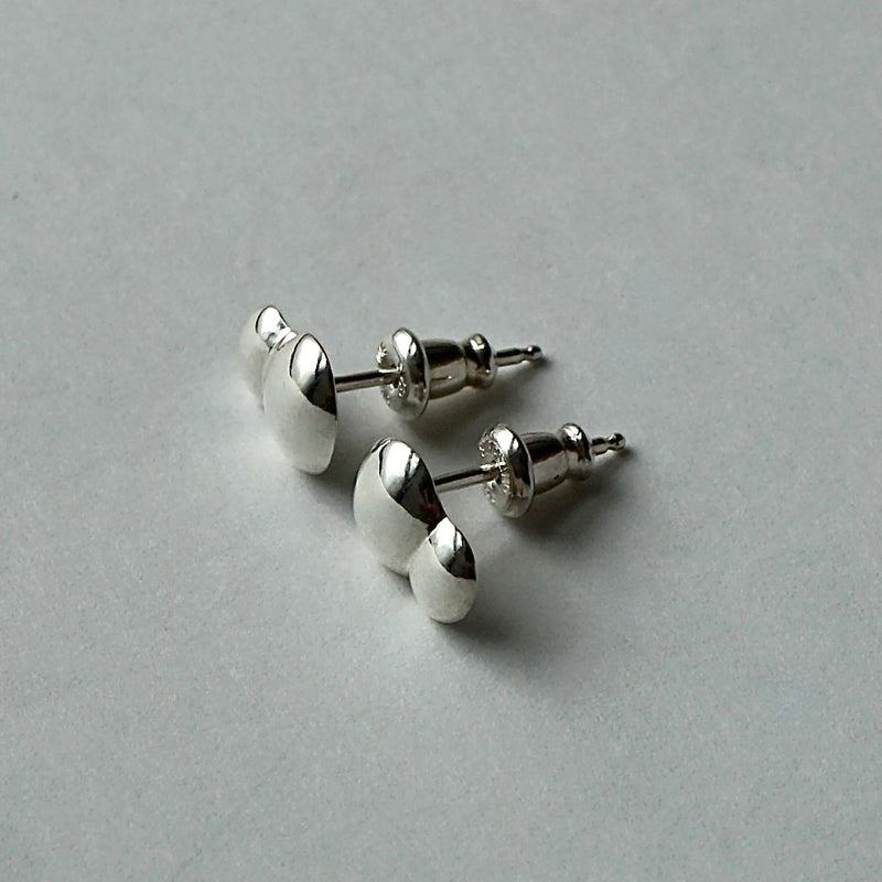 Chi / "Bubble and Dreams" Schotter Ball Earrings