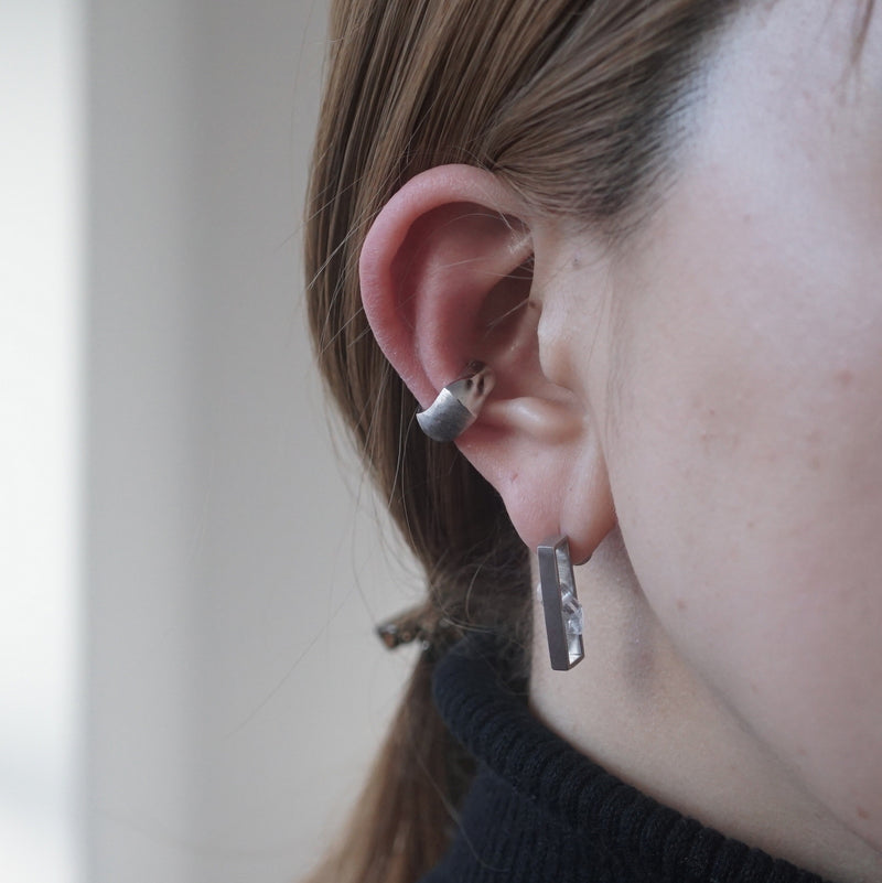 revie objects /〈ANALYZE〉ball ear cuff（AN02-06/07）