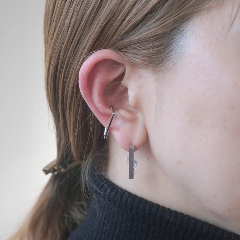 revie objects /〈LINKING〉shard ear cuff（LI2-13/14）