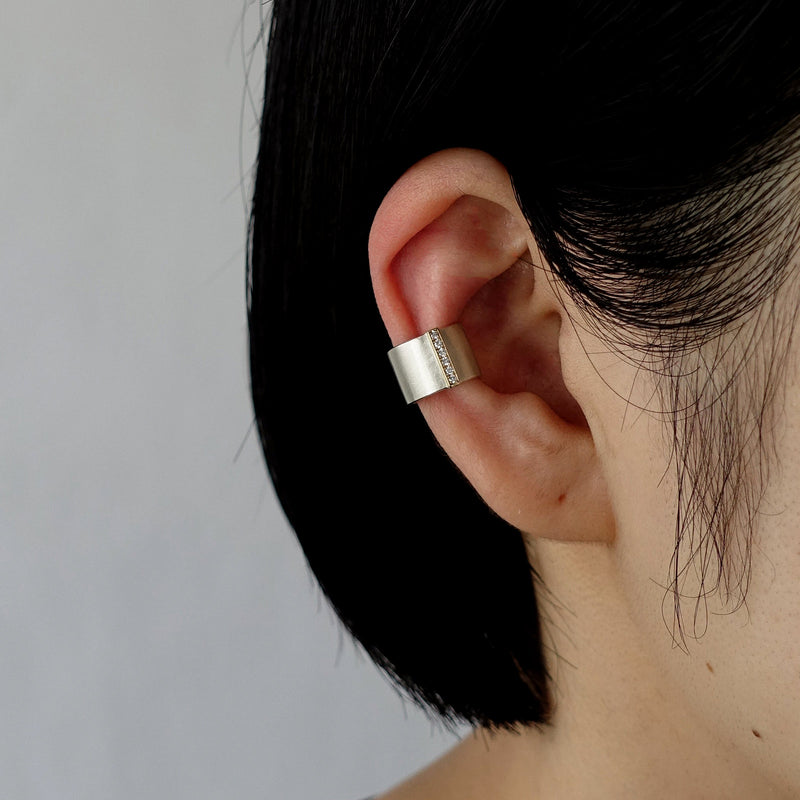 revie objects /〈SIDE〉dotted line earcuff+diamond（SI2-13）